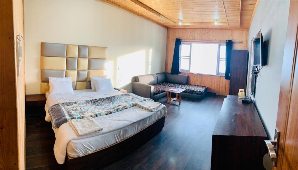 Hotel Patnitop By Emt Eksteriør bilde